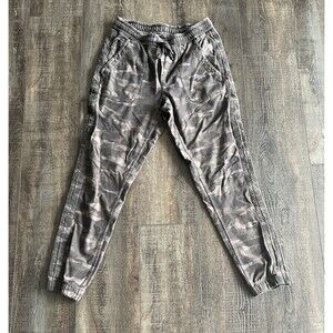 ATHLETA Womens Jogger Size 4 Farallon Camouflage Inseam 26”